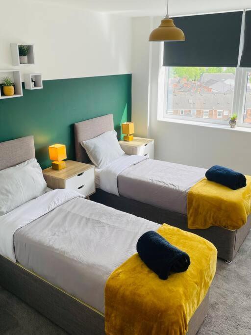Apartamento #0609 Two Bedroom Serviced - Free Parking Derby